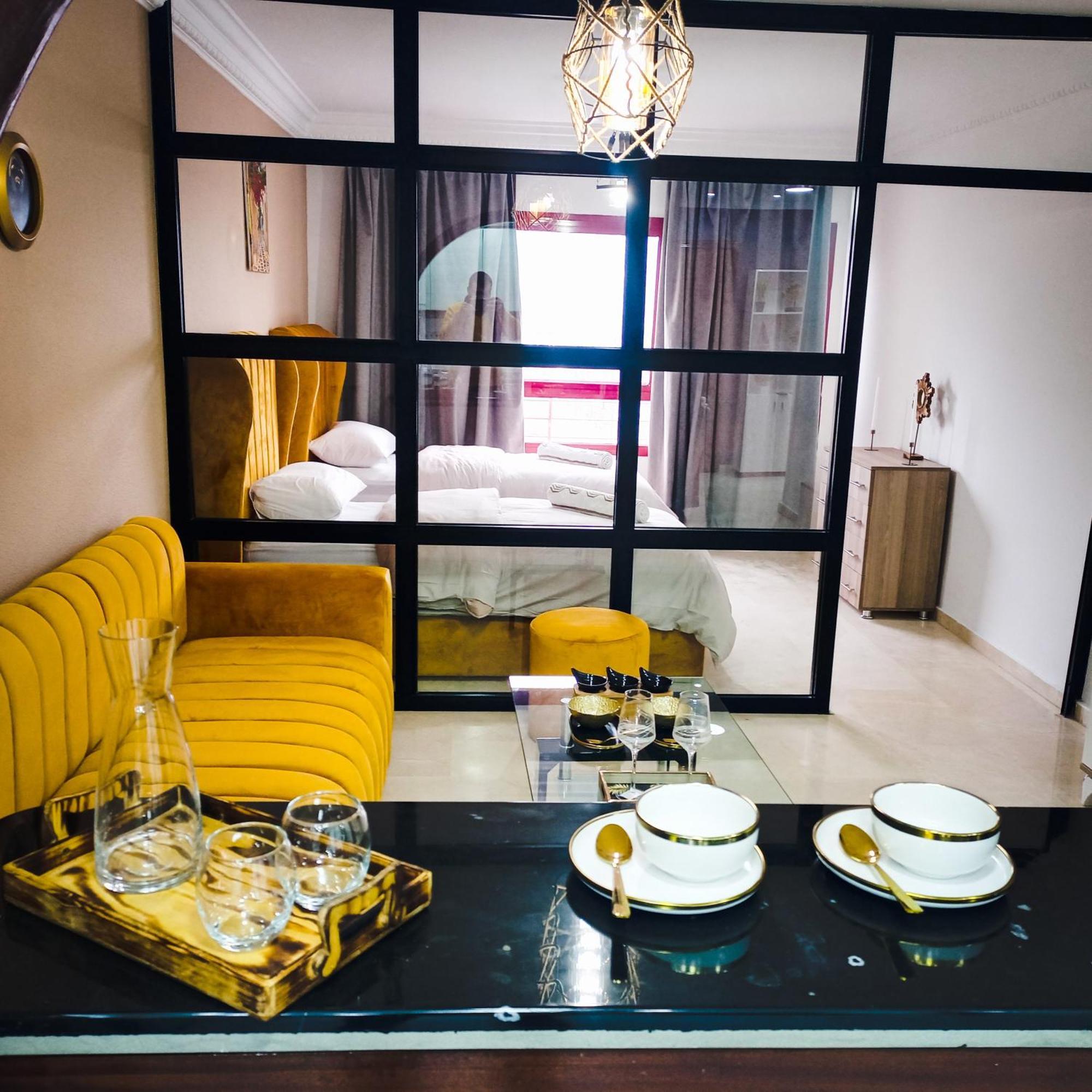 Appartamento Moderne Au Plein Centre-ville En Face Hilton & La Gare De Train Tgv Avec Climatisation